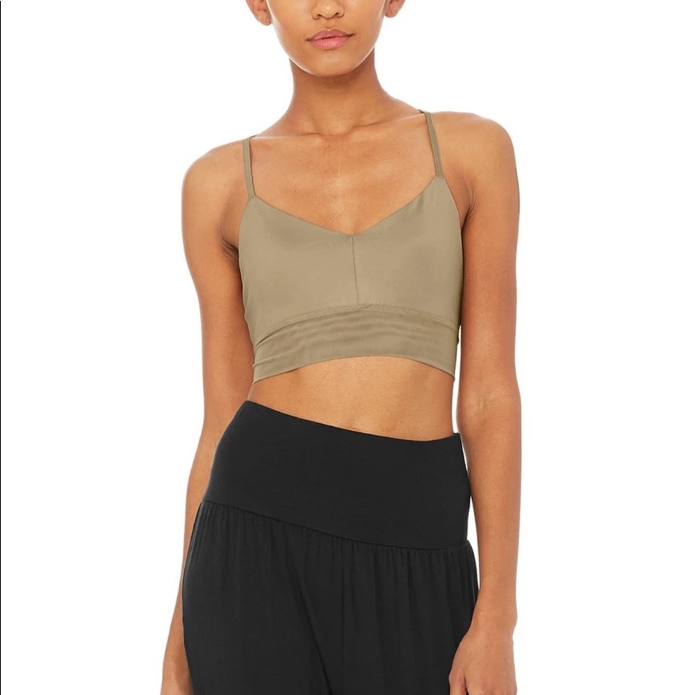 Alo yoga lavish bra in gravel